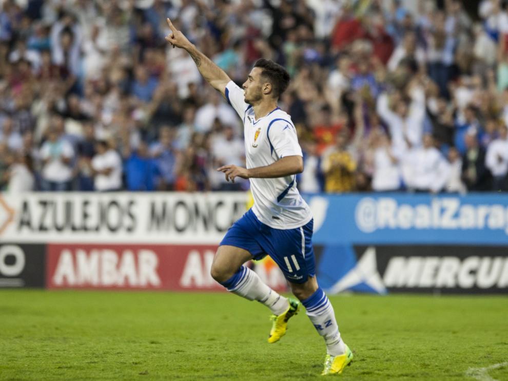 Jaime Romero celebra un gol con el Real Zaragoza, la pasada campaña