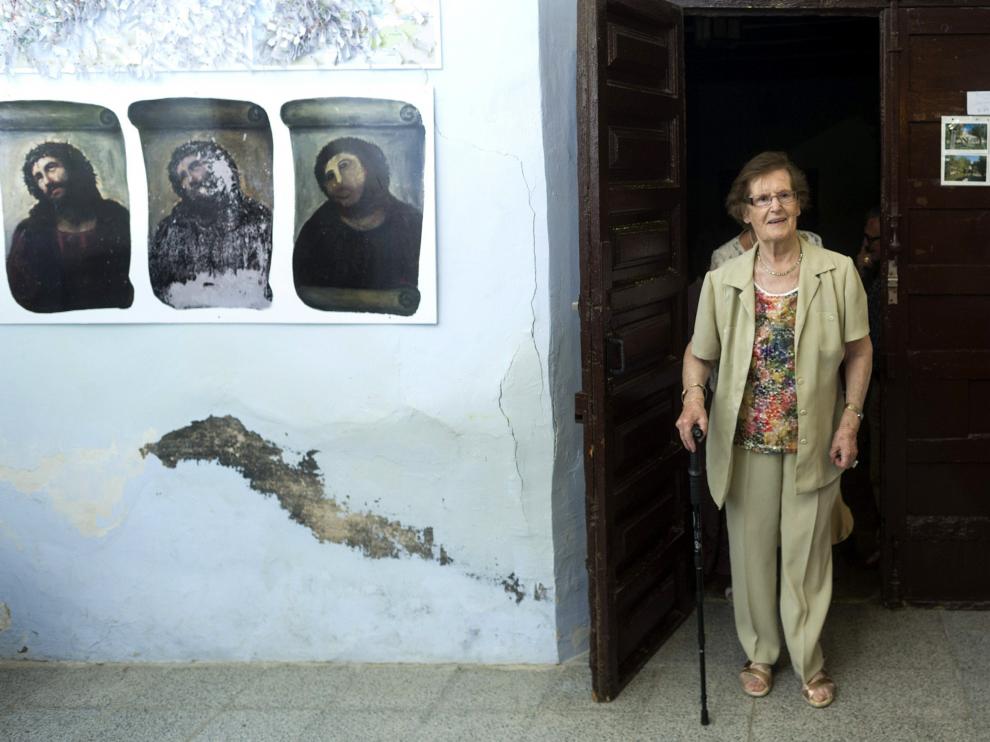 La pintora Cecilia Giménez, durante la presentación del proyecto de creación de un Centro de Interpretación sobre el eccehomo.