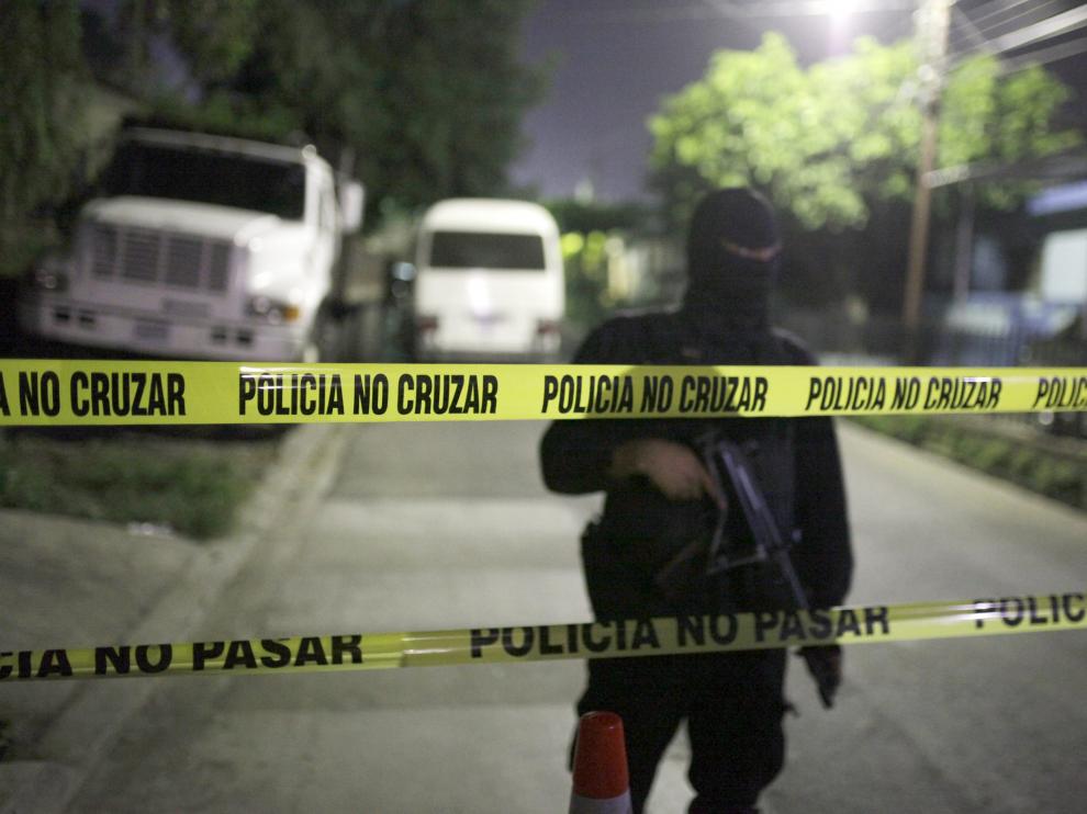 Mueren catorce pandilleros en una cárcel de El Salvador