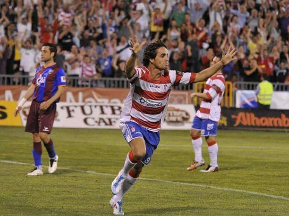 El Huesca ficha a Carlos Calvo