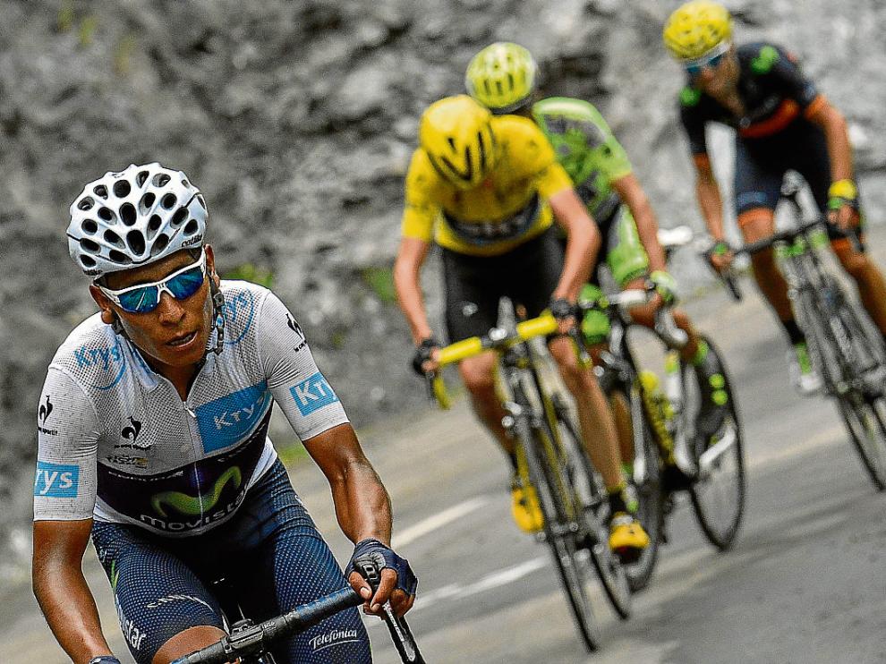 Nairo Quintana, seguido de Froome, Contador y Valverde, en un tramo de la etapa de ayer.
