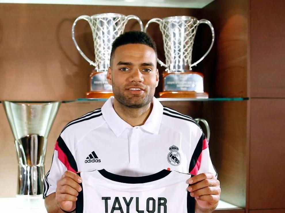 El jugador Jeffery Taylor durante su presentación de este jueves.