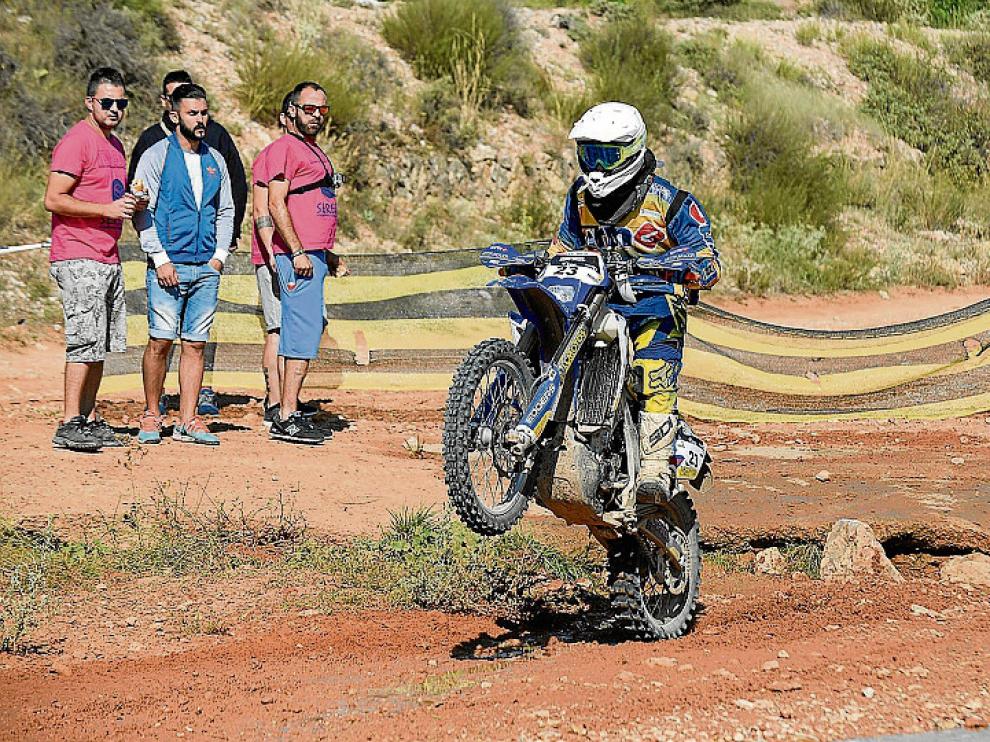 Rui Oliveira, en acción ayer con su Yamaha.
