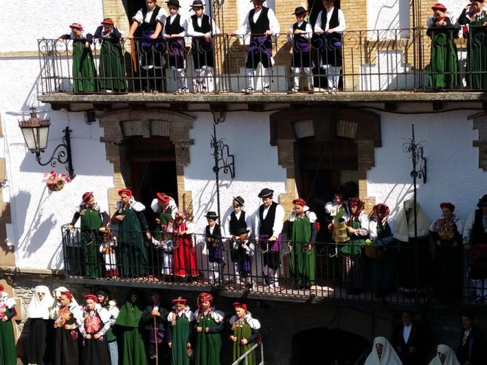 Día de Exaltación del Traje Ansotano en Ansó