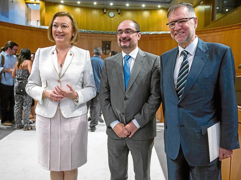 Tres presidentes, dos senadores.