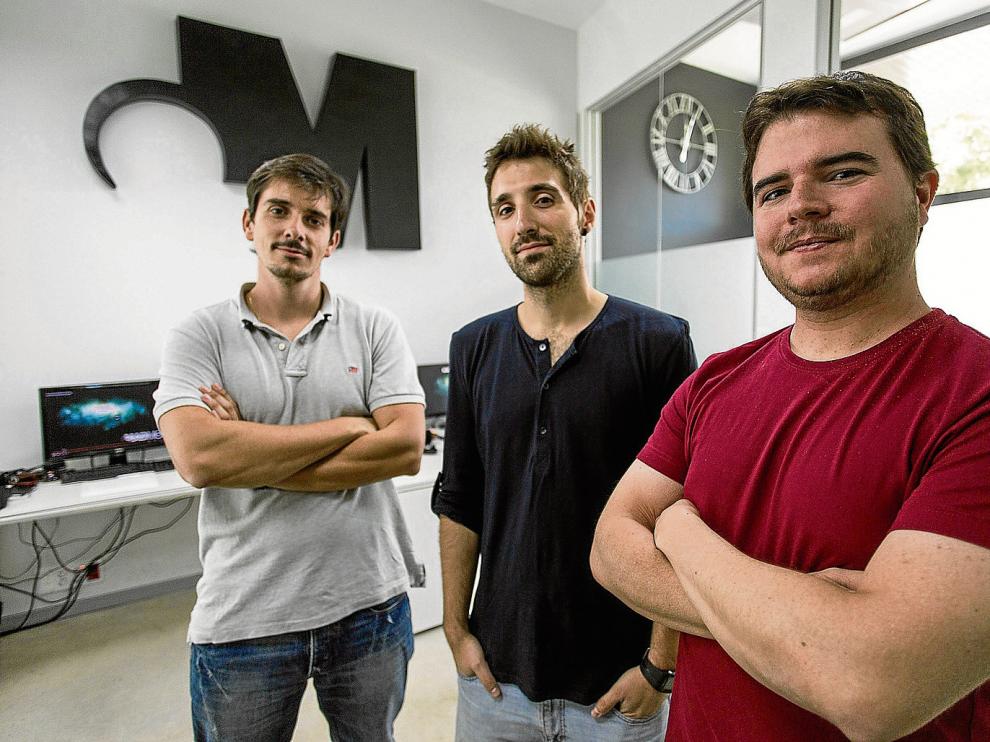 De izquierda a derecha, José María Yus, Antonio Lasala y David Blanco, fundadores de Madmouse.