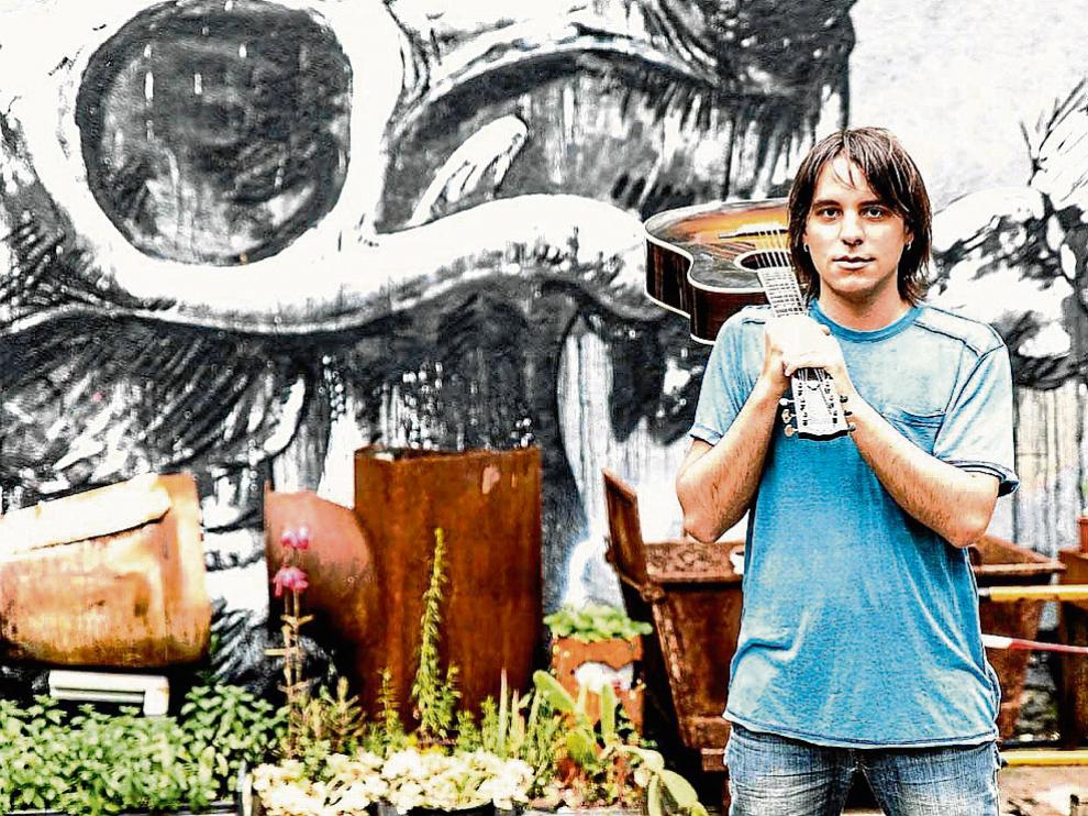 Miguel Rivera ya alcanza los tres millones de visitas en You Tube con su versión de 'Beat It'.