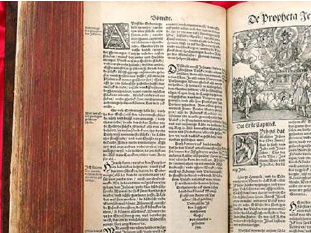Ejemplar de una biblia de Lutero