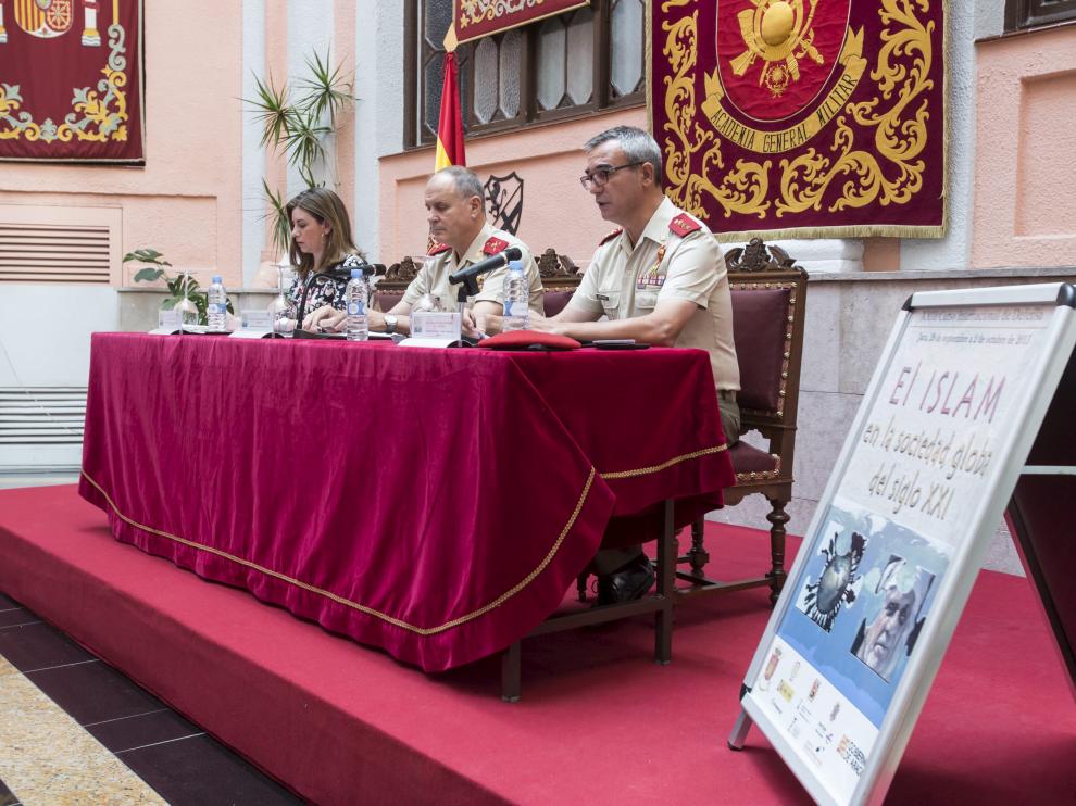 Presentación del Curso Internacional de Defensa de Jaca.