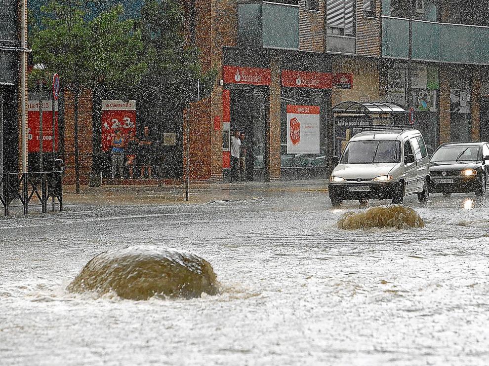 La red de saneamiento fue incapaz de absorber la tromba de agua del pasado 21 de julio.