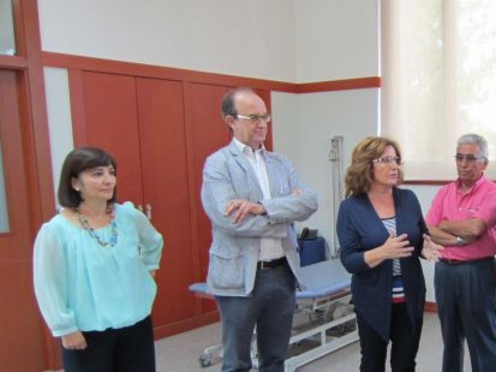 María Victoria Broto en su visita al Hogar y centro de Día Delicias.