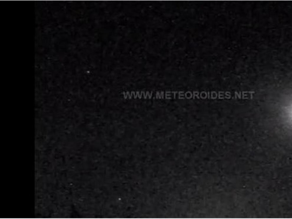 Un fragmento de cometa entra en la Península