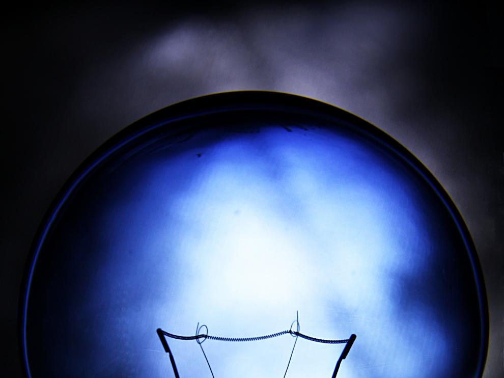 La facturación de luz por horas comienza a aplicarse obligatoriamente a partir de este jueves