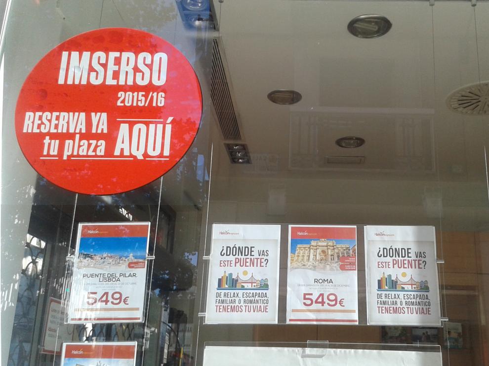 Pese a los escaparates, las agencias no han empezado a comercializar los viajes del Imserso