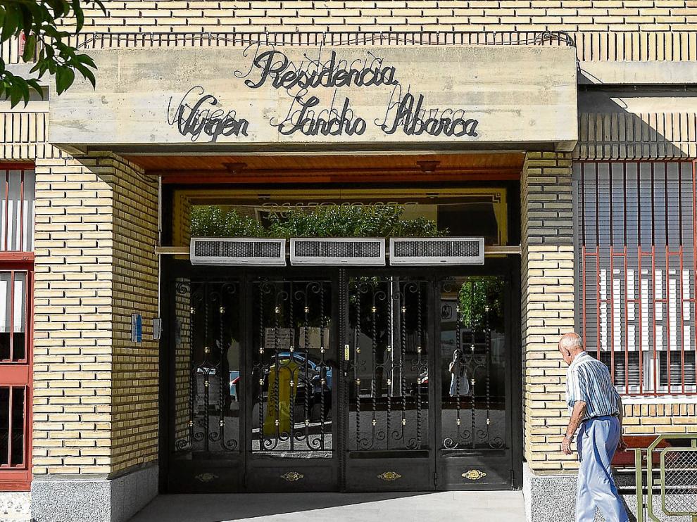 La residencia cuenta con un centenar de habitaciones y muchos equipamientos para los ancianos.