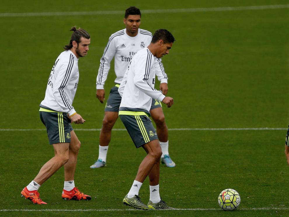 Los jugadores del Real Madrid, durante un entrenamiento