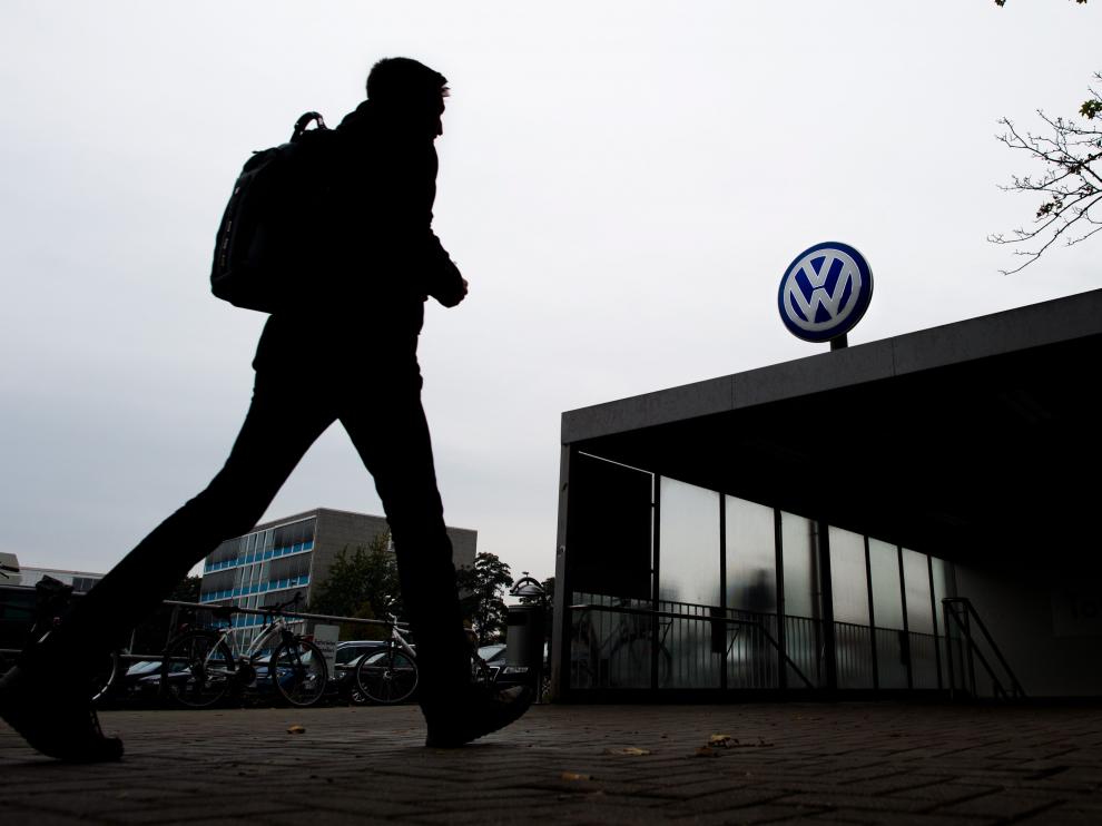 ?El teléfono para los afectados de Volkswagen carece de información relevante.