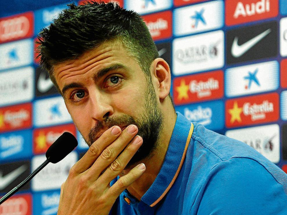 Gerard Piqué, durante la rueda de prensa que ofreció ayer para hablar de las polémicas que le rodean.