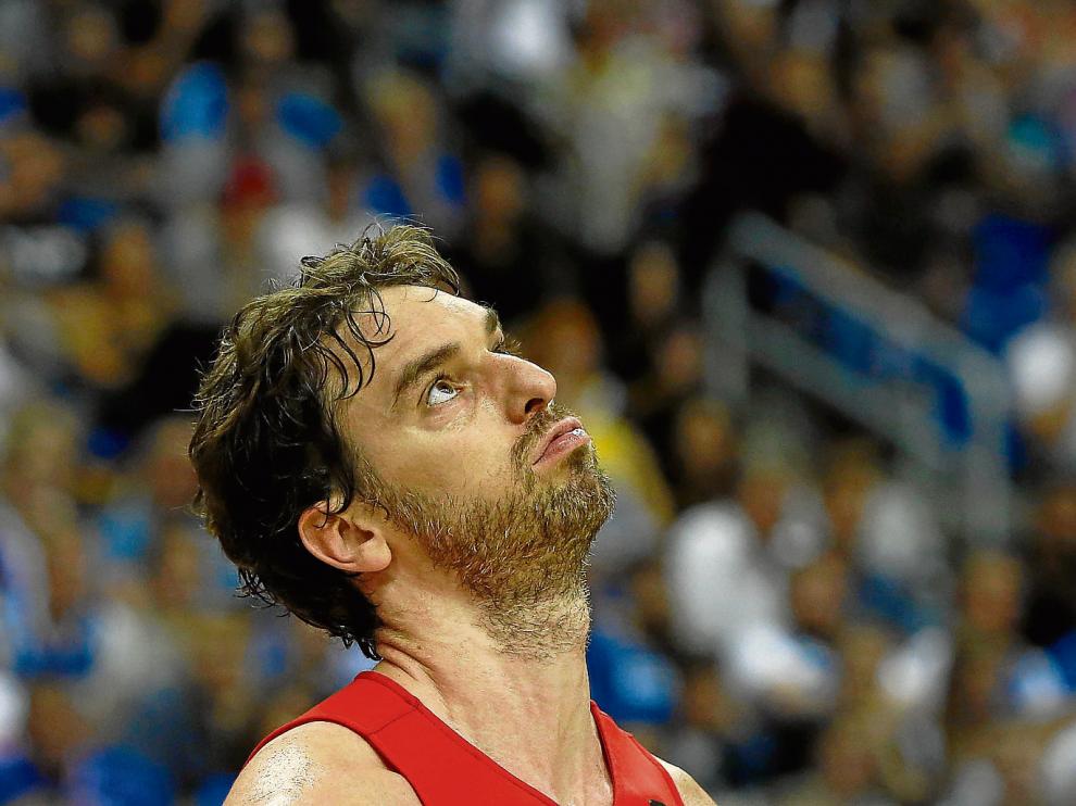 Pau Gasol, pensativo en el partido contra Alemania del pasado jueves.