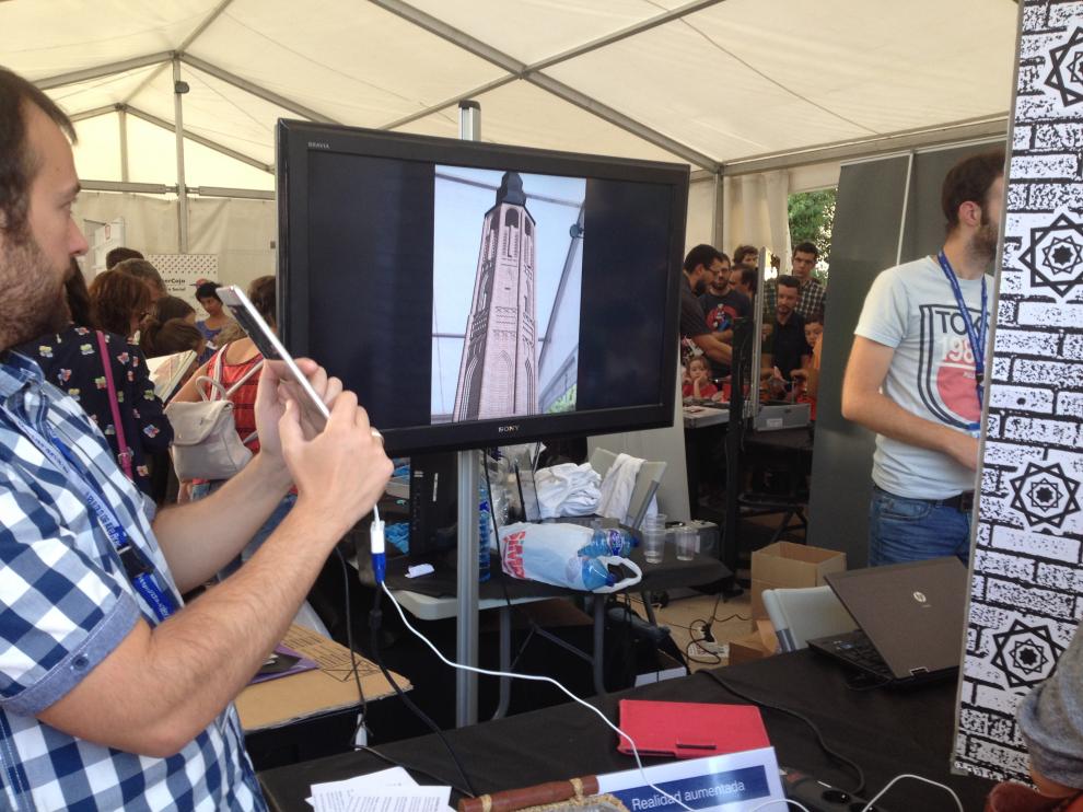 A través de este sistema se recrean en 3D monumentos como la perdida Torre Nueva de Zaragoza o la torre de San Martín de Teruel