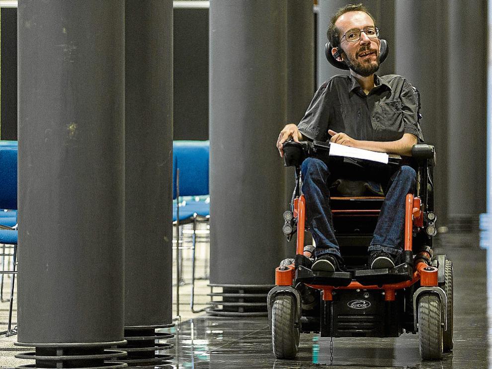 El secretario general de Podemos Aragón, Pablo Echenique.