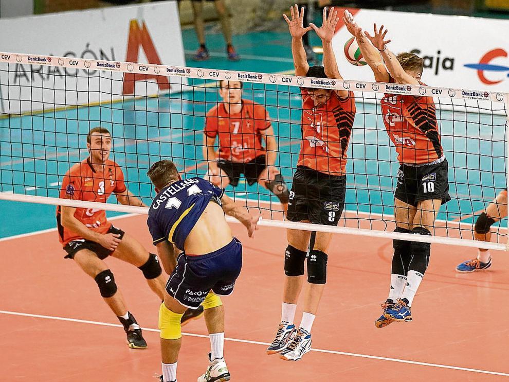 El CAI Voleibol Teruel cumple su décima temporada en la Superliga masculina.