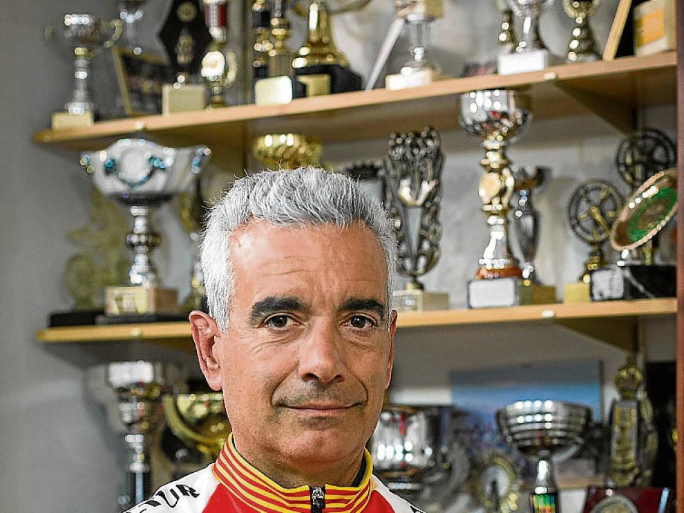 Plácido Membrado, en la sede del Club Ciclista Actur.