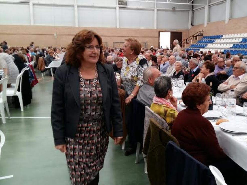 La consejera María Victoria Broto, en el Bajo Cinca