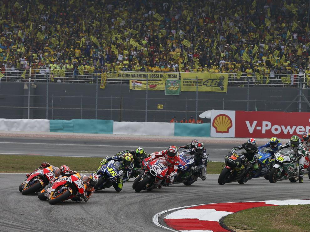 Dani Pedrosa, primero durante la carrera en el Gran Premio de Motociclismo de Malasia, en Sepang.