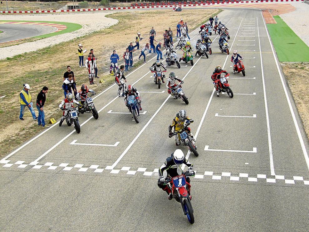 Primeros compases del Mini Endurance disputada ayer.