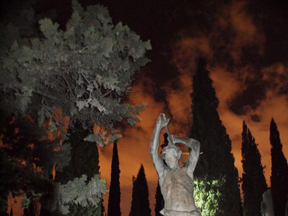 Imagen de "Una noche en el cementerio".