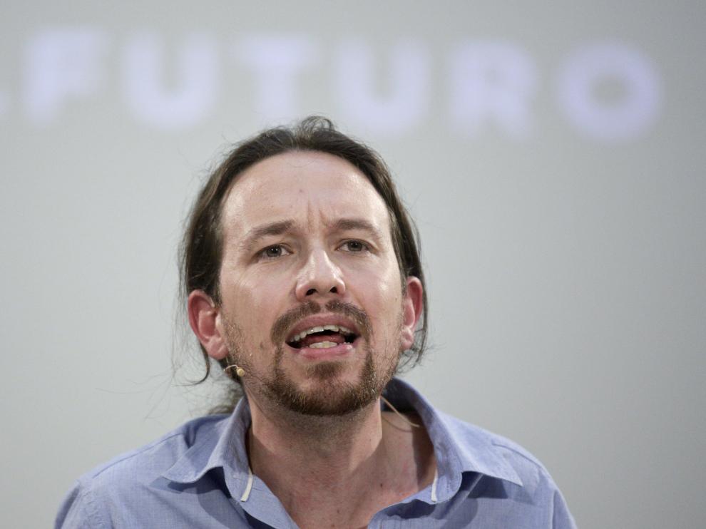 Pablo Iglesias replica a Rajoy que la democracia es dialogar con quien piensa diferente