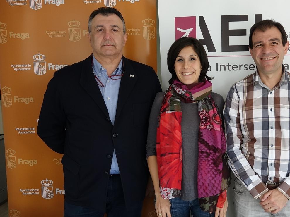 Abadía, Saló y Alcañiz al finalizar la presentación de la iniciativa.
