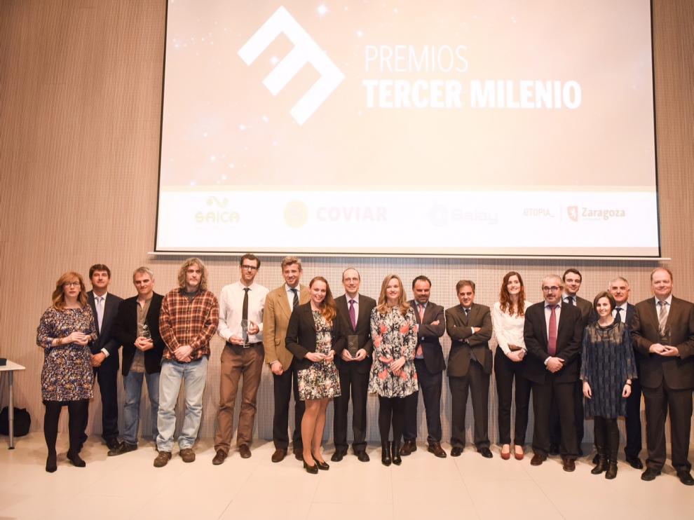 Entrega de la primera edición de los Premios Tercer Milenio