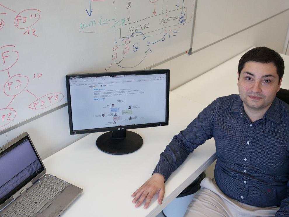 Carlos Cetina ha merecido un accésit de los Premios Tercer Milenio en la categoría Joven talento investigador.