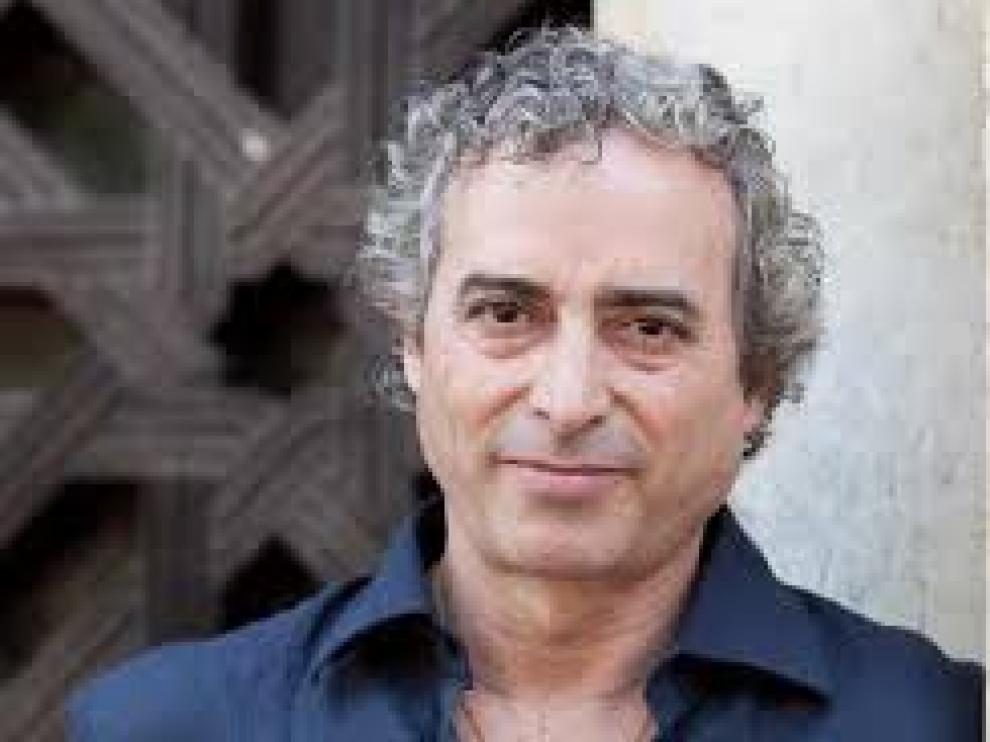 El escritor Ildefonso Falcones, citado a declar