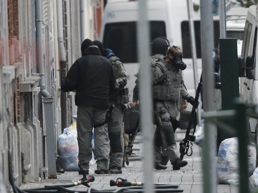Una de las operaciones policiales llevadas a cabo en Bruselas tras los atentados