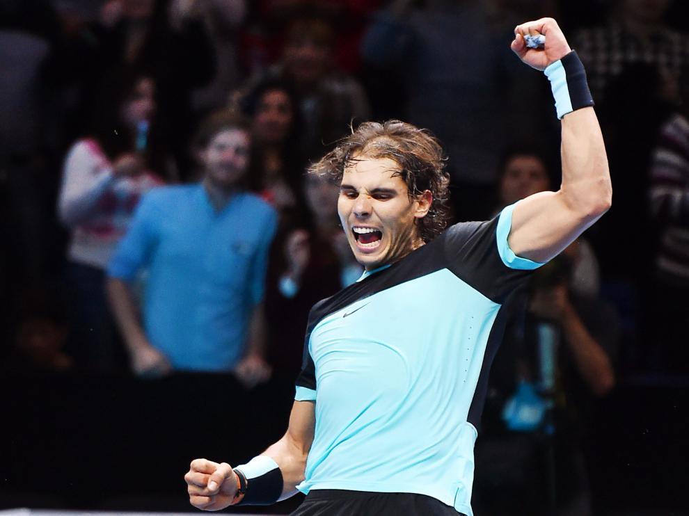 El tenista español Rafael Nadal celebra la victoria ante el suizo Stanislas Wawrinka