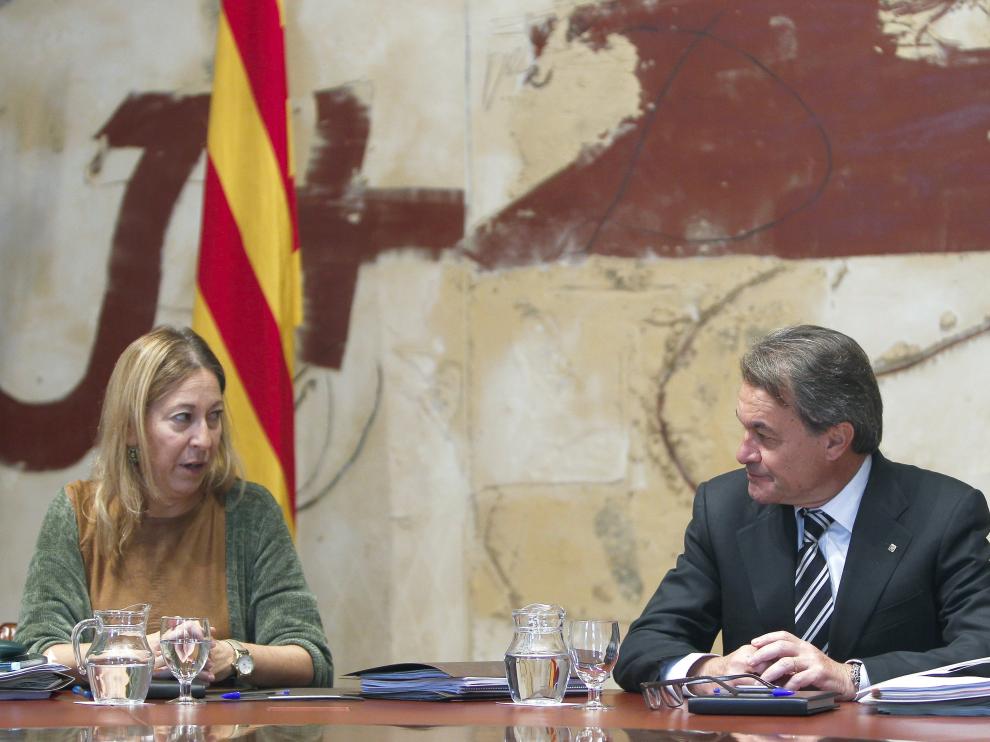 Munté y Mas, en el consejo de Gobierno de este martes.