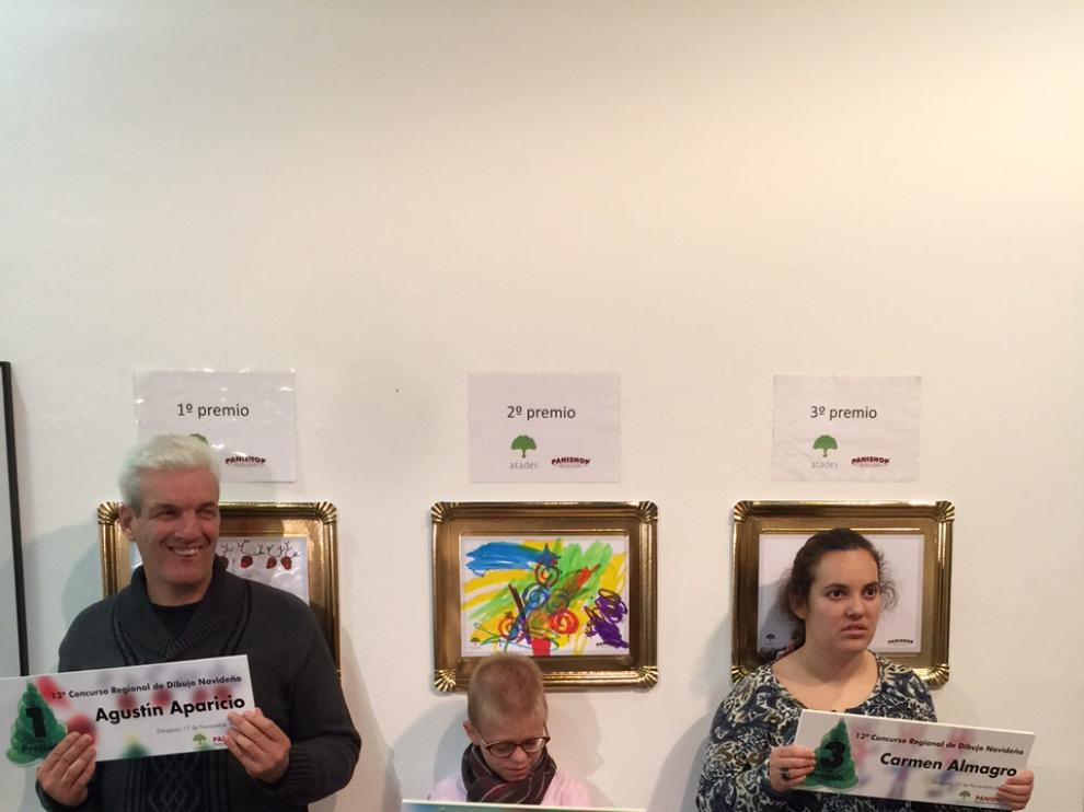 Agustín Aparicio del centro de día El Vergel de Atades, José María Díaz de Aspace Huesca y Carmen Almagro del centro El Pinar de Teruel, ganadores de la décima tercera edición de este certamen.