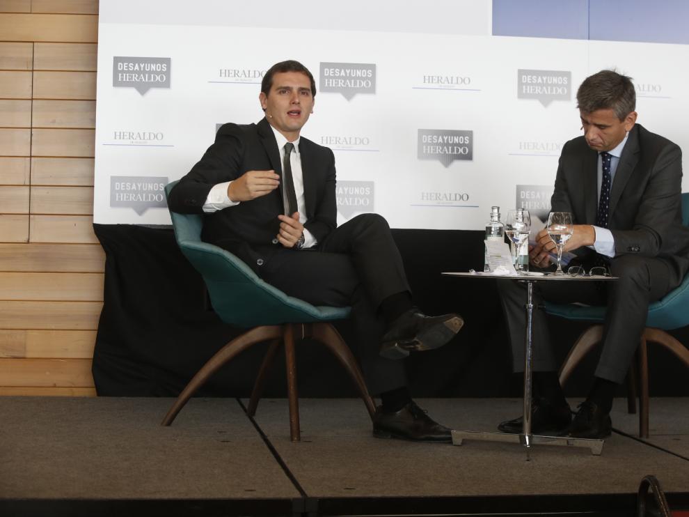 Albert Rivera en el encuentro organizado por HERALDO.