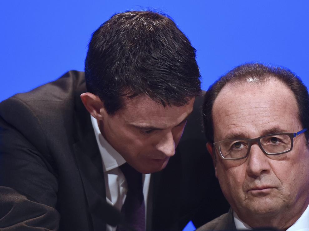 Hollande y Valls este martes en París.