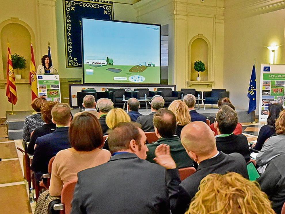 La coordinadora del proyecto, Marta Teresa Fernández, ayer durante la presentación de la herramienta.