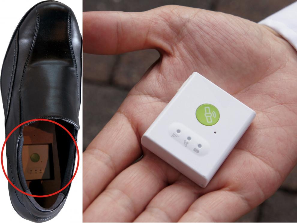 'GPS Dokodemo Shoes'.
