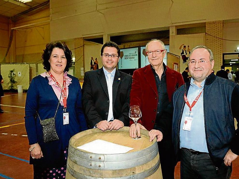 Marifé Aparicio, Antonio Sabaté, José Peñín y Rafael Fernando, en una pasada edición de la feria.
