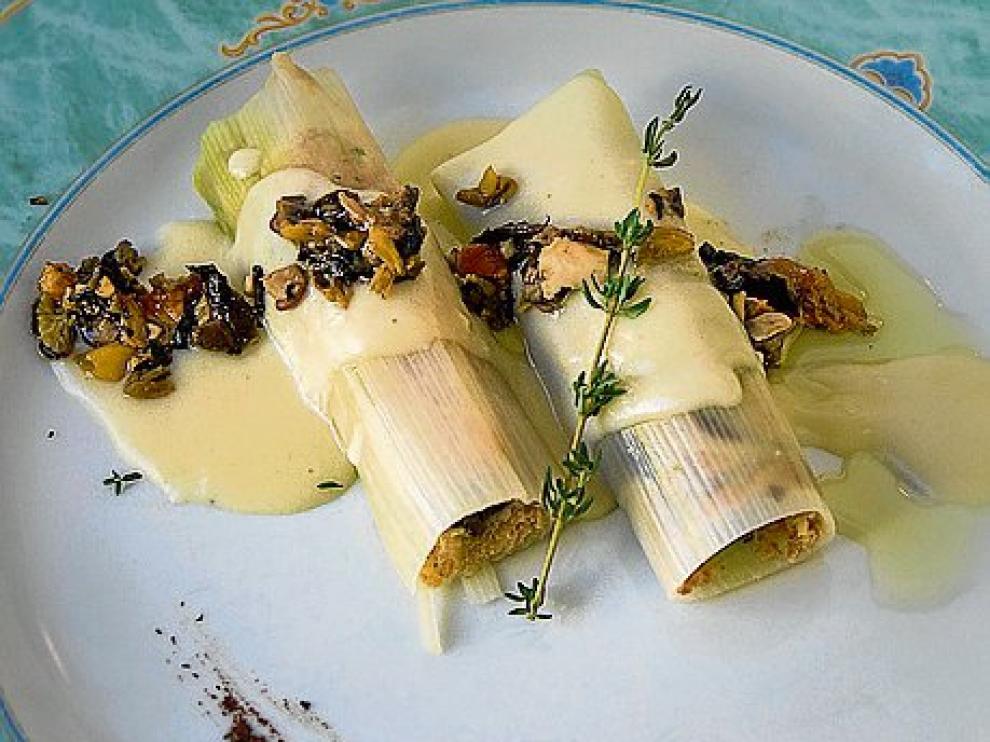 Canelones con unto de ajos.