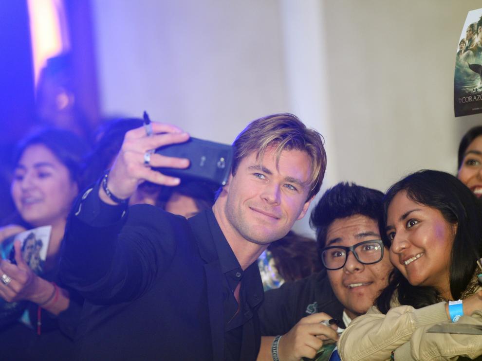 Chris Hemsworth presentó en la capital mexicana la película 'En el corazón del mar'.