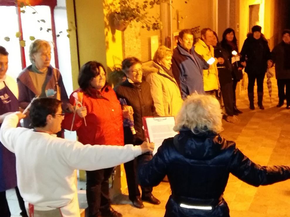 Concentración en Ayerbe.