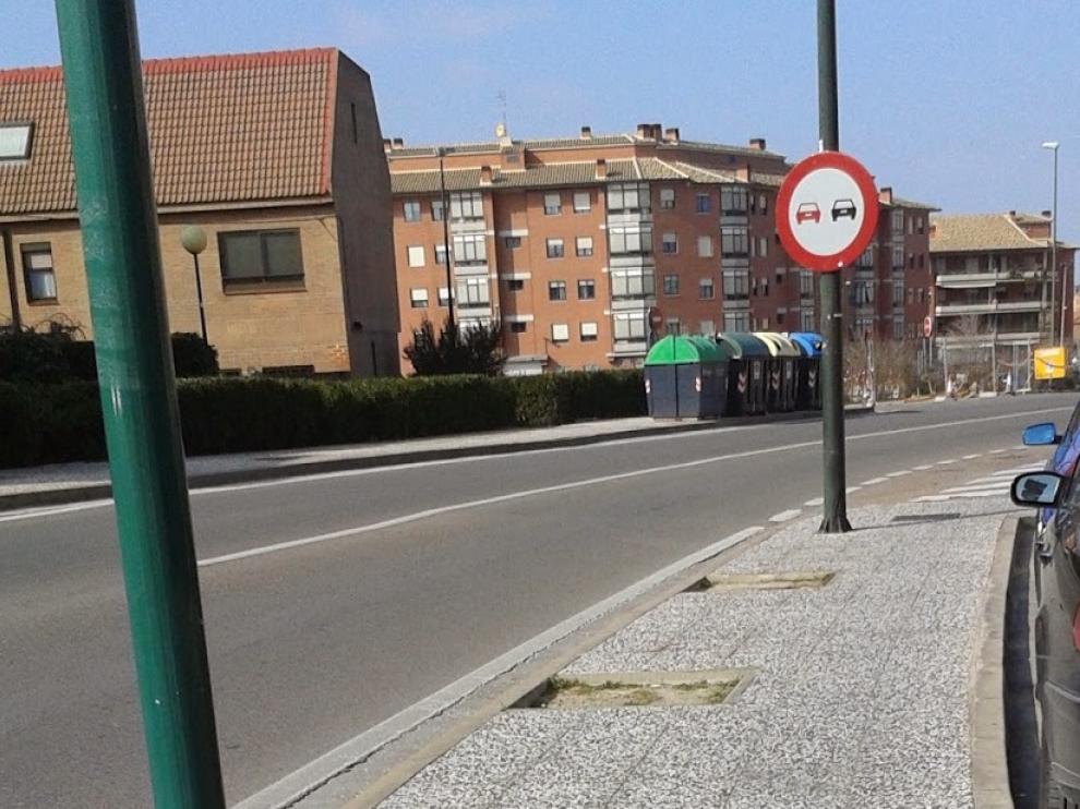 Alcorques vacíos en la Avenida de Santa Isabel