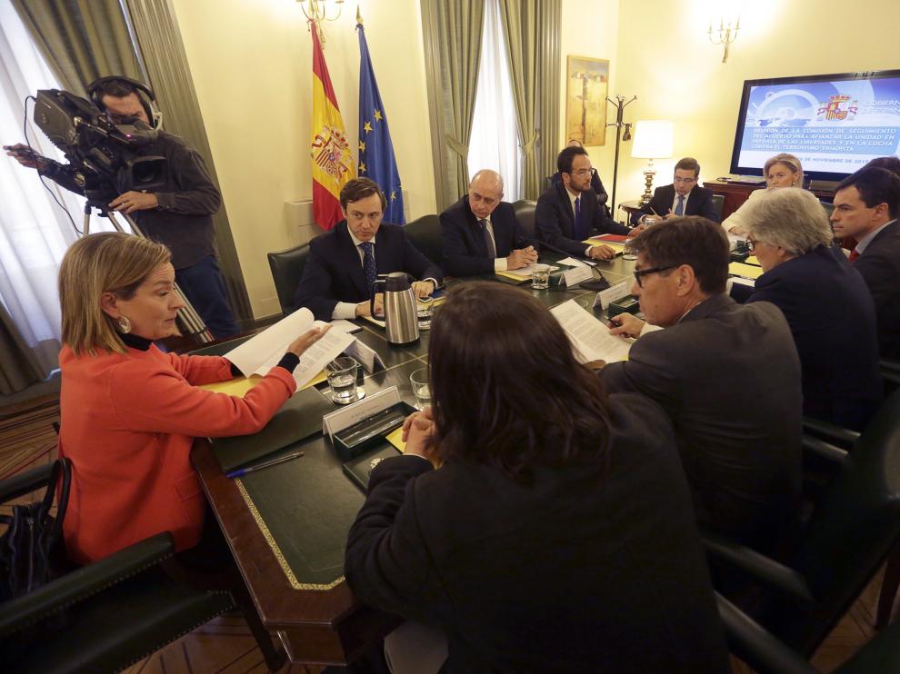 Firma del pacto contra el terrorismo yihadista.